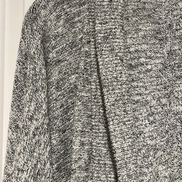 Madewell Marled Grey and Black Cotton Sweater, Size Small - Picture 3 of 3